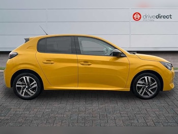 Used Peugeot 208 2023 for sale - 76929511: Photo