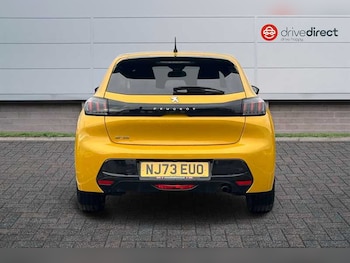 Used Peugeot 208 2023 for sale - 76929511: Photo