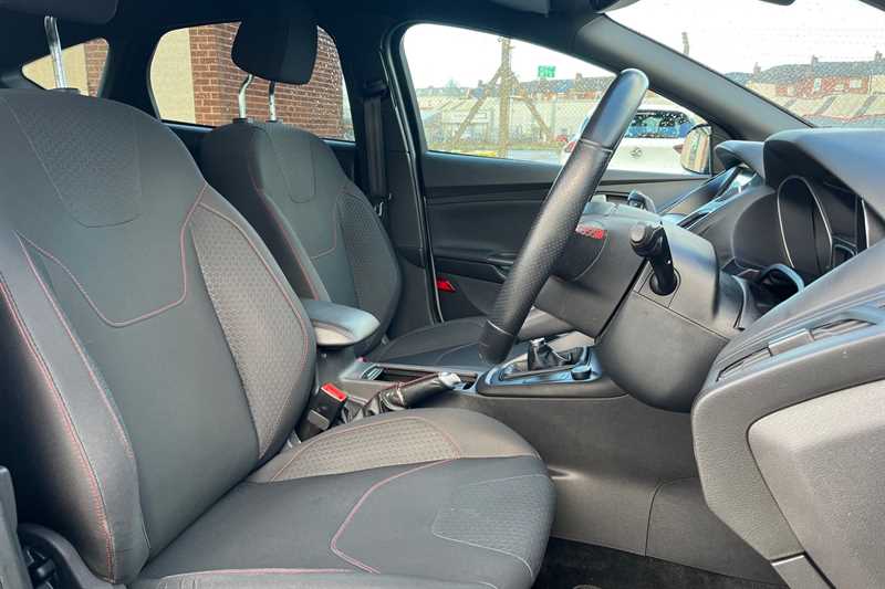 Used Ford Focus 2018 for sale - 77334908: Photo 23