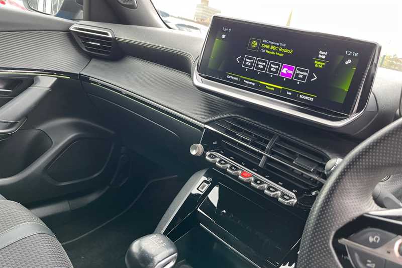 Used Peugeot 2008 for sale - 78142452: Photo 14