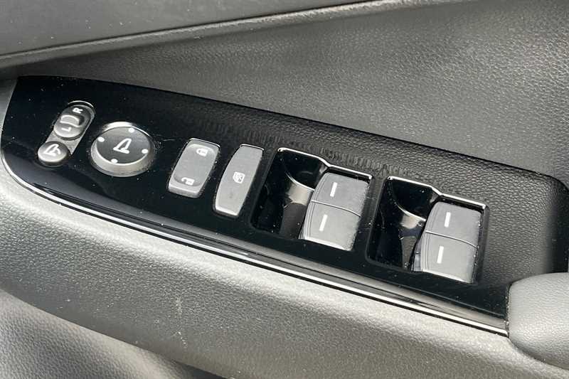 Used Honda HR-V 2023 for sale - 78138217: Photo 16