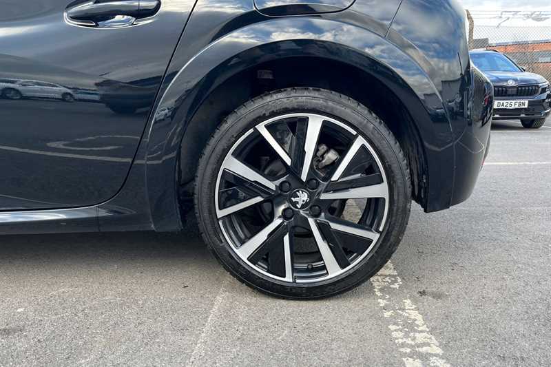 Used Peugeot 208 2022 for sale - 77843727: Photo 9