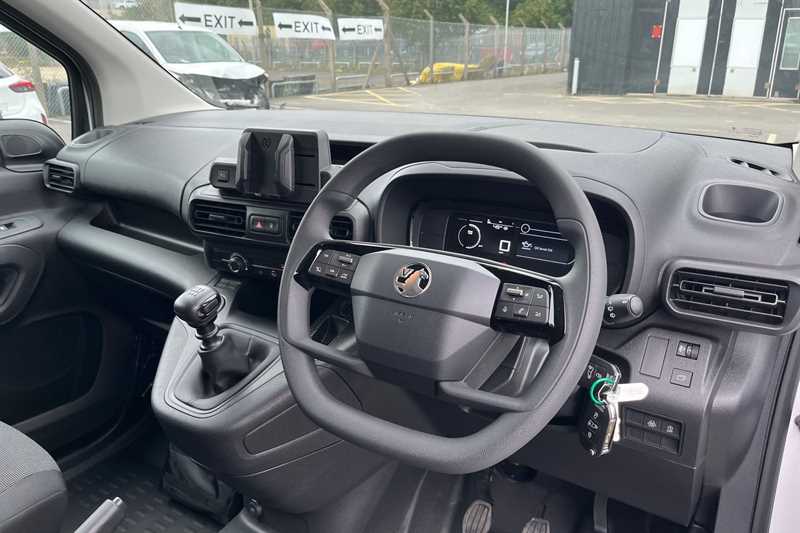 Used Vauxhall Combo 2024 for sale - 76503665: Photo 13