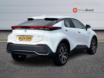 Used Toyota C-HR 2024 for sale - 79416093: Photo