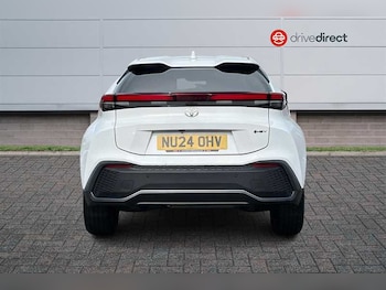 Used Toyota C-HR 2024 for sale - 79416093: Photo