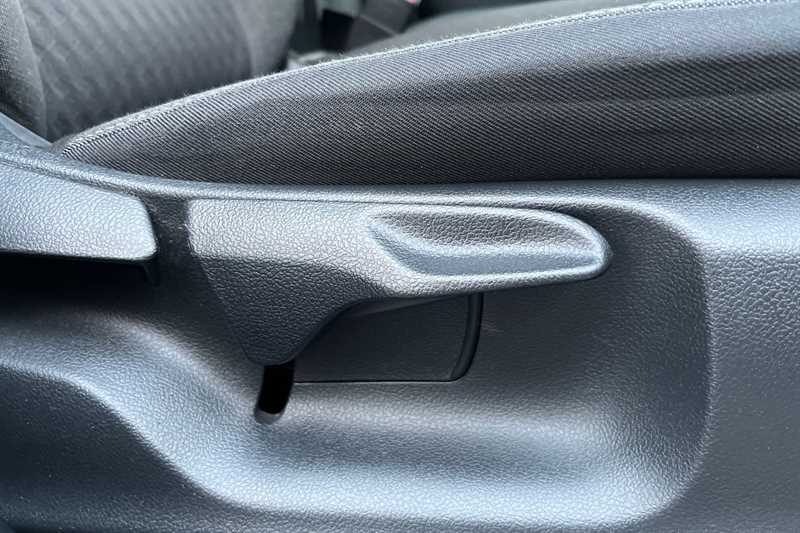 Used Toyota Yaris for sale - 77843142: Photo 26