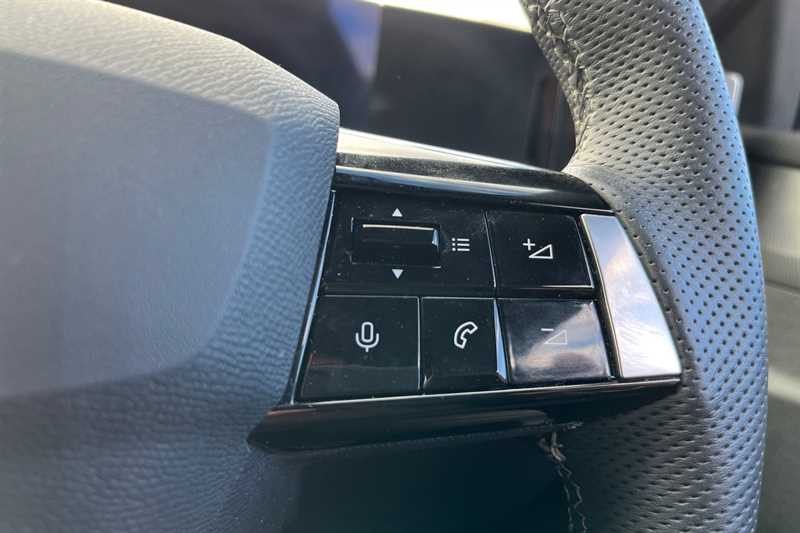 Used Vauxhall Astra 2023 for sale - 76733761: Photo 22