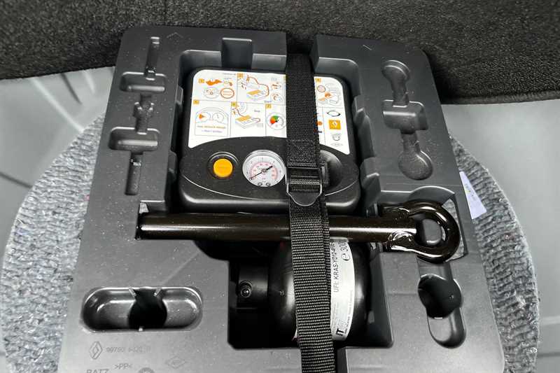 Used Renault Captur 2020 for sale - 77553955: Photo 37