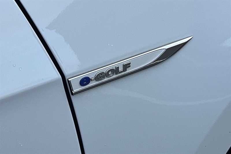 Used Volkswagen Golf 2020 for sale - 76891228: Photo 38