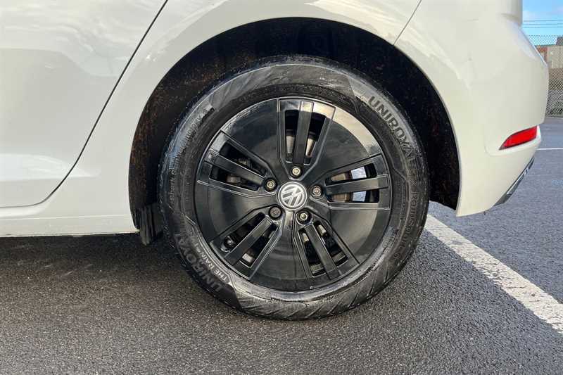 Used Volkswagen Golf 2020 for sale - 76891228: Photo 9