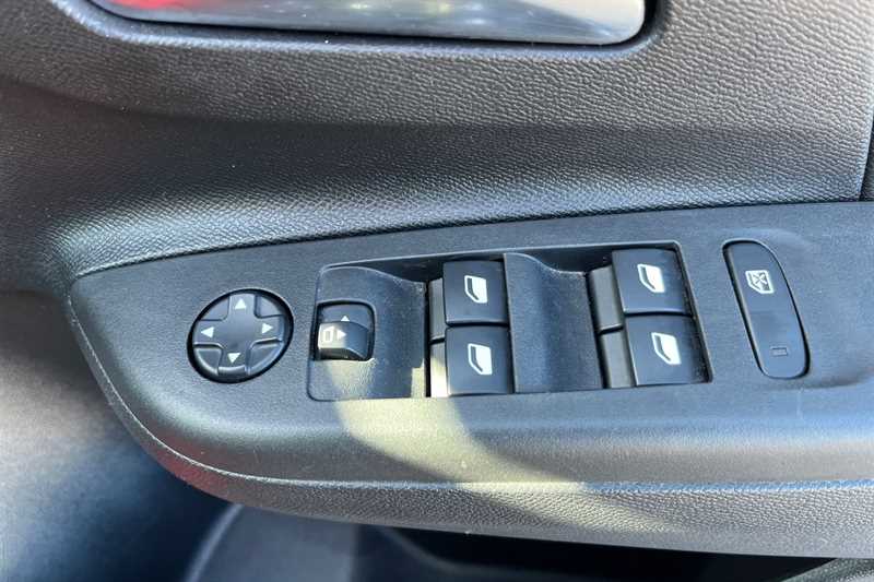 Used Vauxhall Corsa 2022 for sale - 78051245: Photo 16