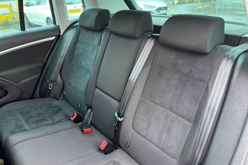 Used Volkswagen Tiguan 2015 for sale - 77554467: Photo 24