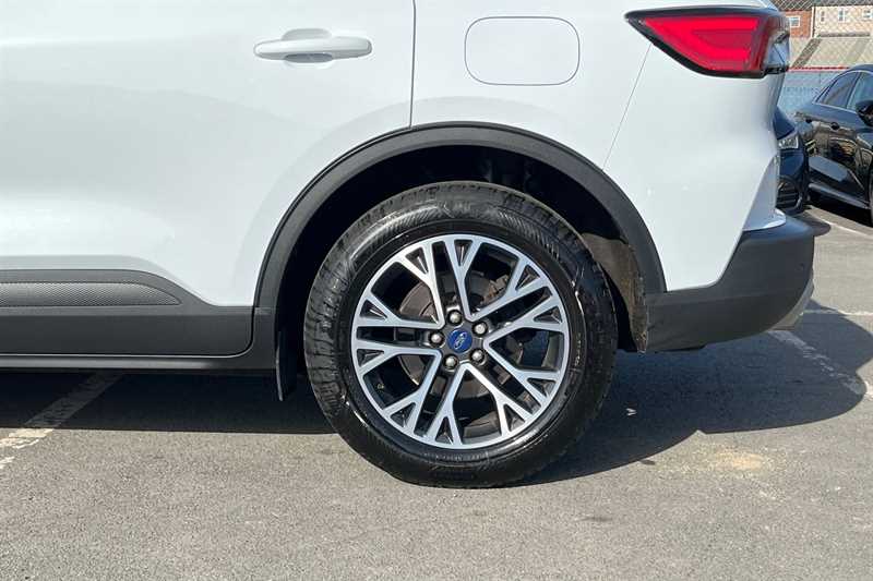 Used Ford Kuga 2022 for sale - 78142709: Photo 10