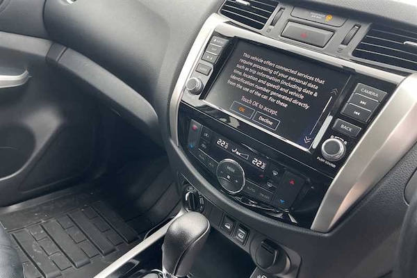 Used Nissan Navara 2020 for sale - 76286545: Photo 14