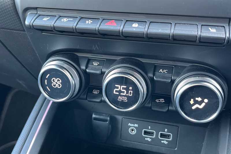 Used Renault Clio 2021 for sale - 77944257: Photo 15