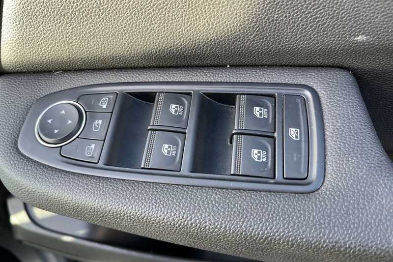 Used Renault Clio 2021 for sale - 77944257: Photo 16