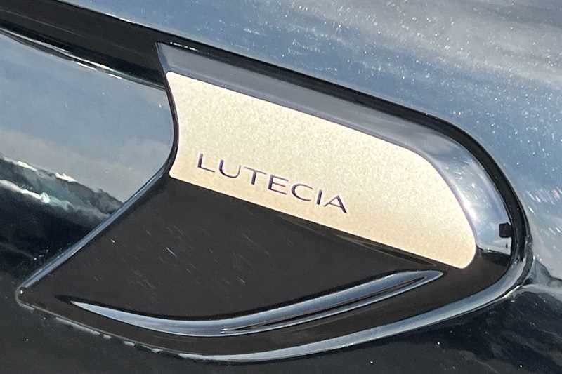 Used Renault Clio 2021 for sale - 77944257: Photo 40