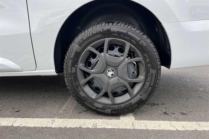 Used Vauxhall Vivaro 2024 for sale - 76489614: Photo 11