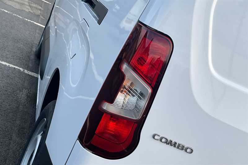 Used Vauxhall Combo 2024 for sale - 77317588: Photo 31