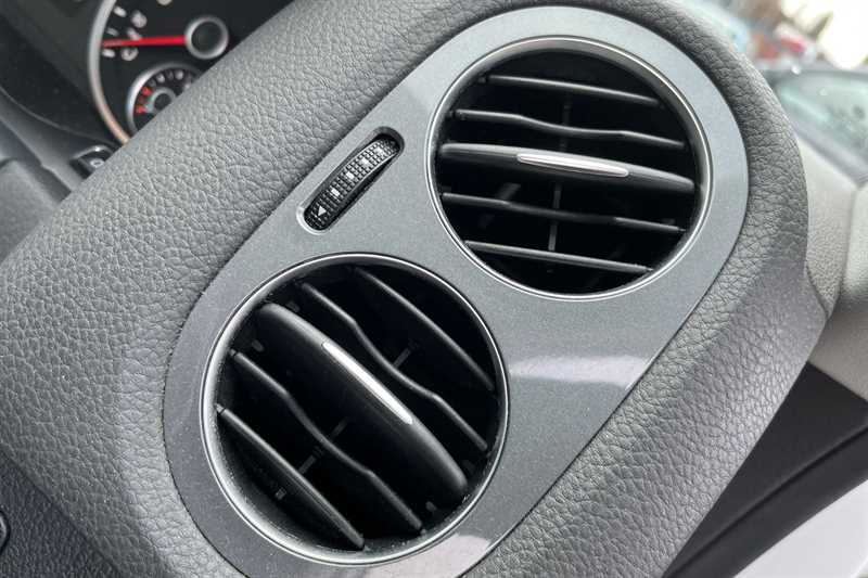 Used Volkswagen Tiguan 2015 for sale - 77562135: Photo 27