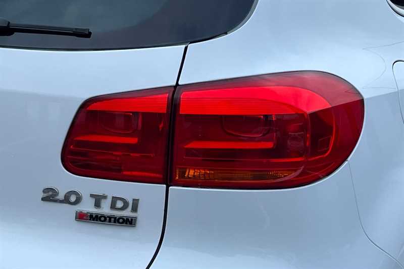 Used Volkswagen Tiguan 2015 for sale - 77562135: Photo 32