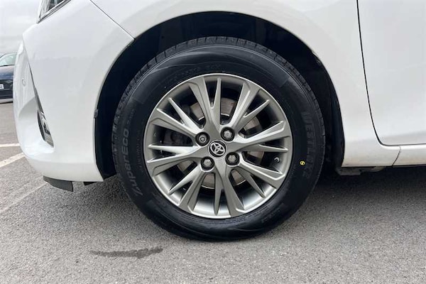 Used Toyota Yaris 2019 for sale - 76286516: Photo 10