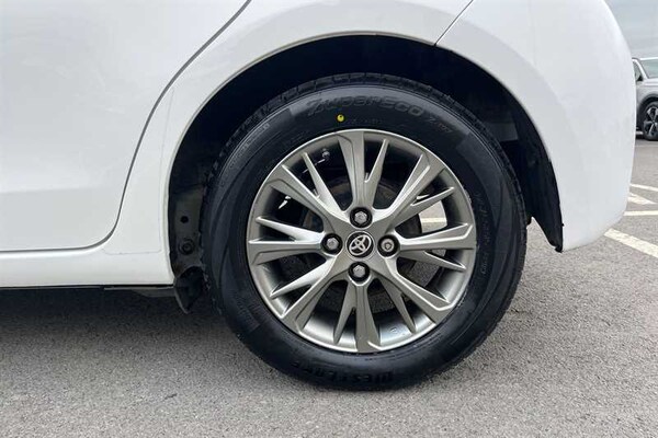 Used Toyota Yaris 2019 for sale - 76286516: Photo 11
