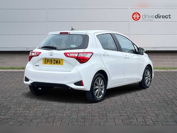 Used Toyota Yaris 2019 for sale - 76286516: Photo 3