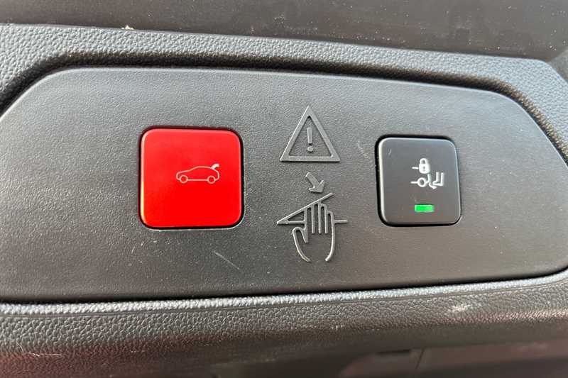 Used Vauxhall Grandland 2023 for sale - 76463584: Photo 37