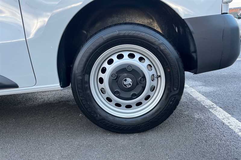 Used Vauxhall Vivaro 2024 for sale - 77317514: Photo 11