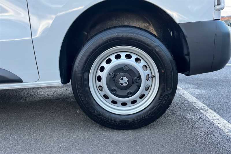 Used Vauxhall Vivaro 2024 for sale - 77317514: Photo 9