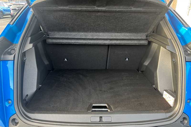 Used Peugeot 2008 2023 for sale - 77895669: Photo 25