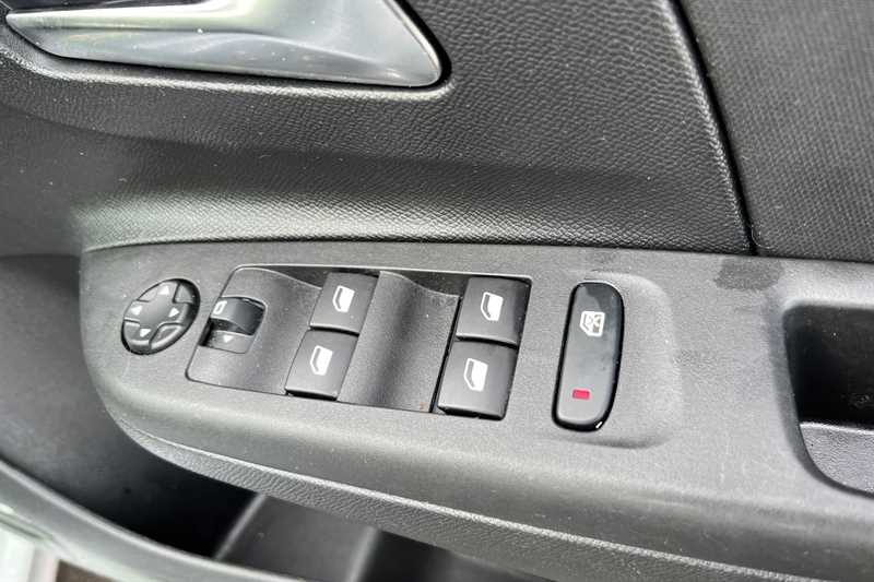 Used Vauxhall Corsa 2022 for sale - 77700170: Photo 16