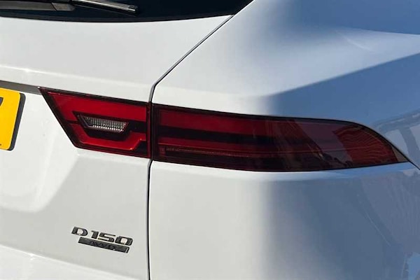 Used Jaguar E-Pace 2018 for sale - 76242658: Photo 32