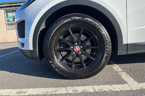 Used Jaguar E-Pace 2018 for sale - 76242658: Photo 9