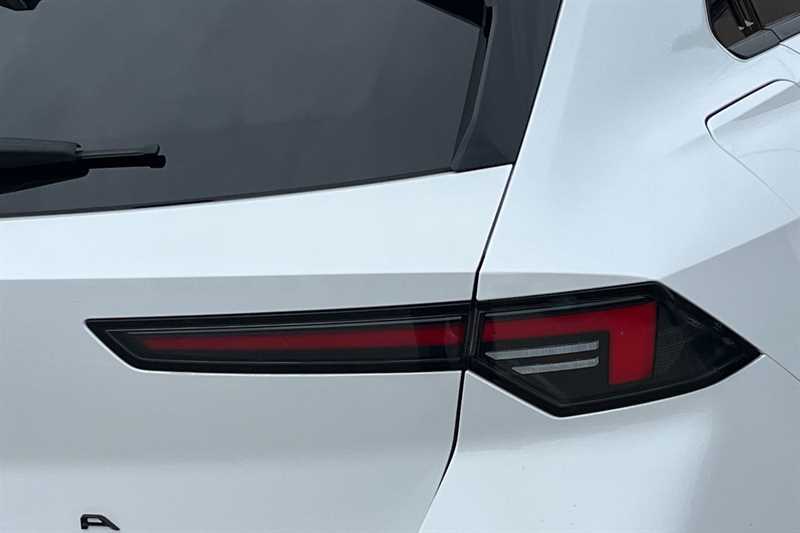 Used Vauxhall Astra 2024 for sale - 78217024: Photo 32