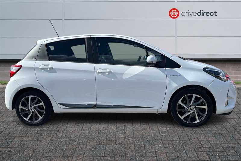 Used Toyota Yaris 2020 for sale - 78222189: Photo 2