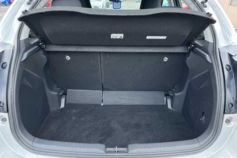 Used Toyota Yaris 2021 for sale - 77554016: Photo 25