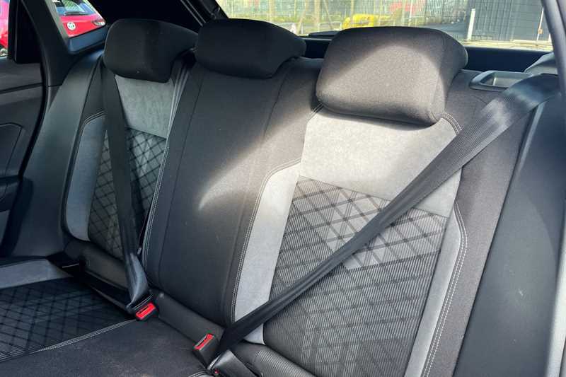 Used Volkswagen Polo 2023 for sale - 76529798: Photo 24