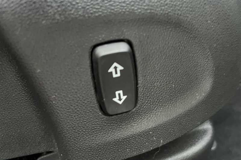 Used Vauxhall Crossland 2023 for sale - 77481545: Photo 39