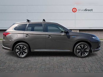 Used Mitsubishi Outlander 2017 for sale - 79487897: Photo