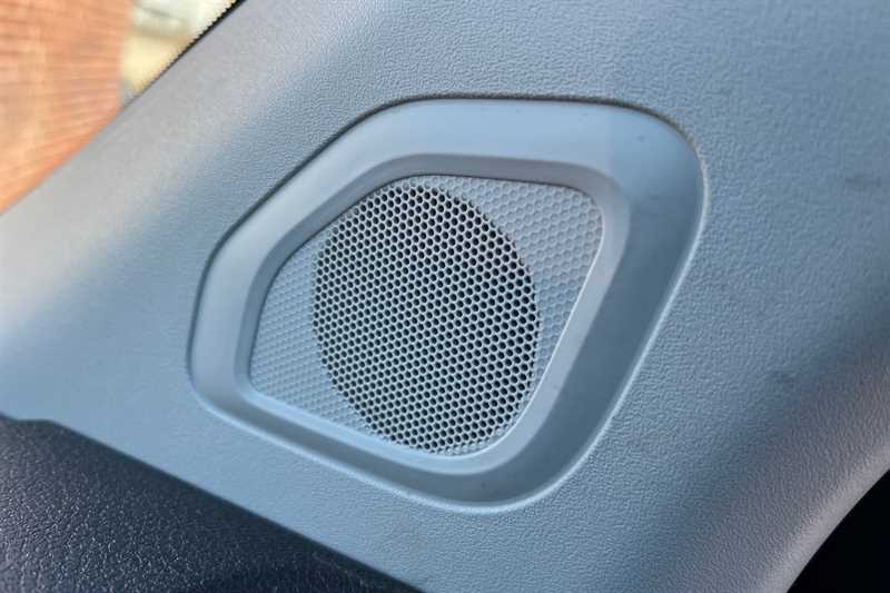 Used Vauxhall Vivaro for sale - 76857038: Photo 39