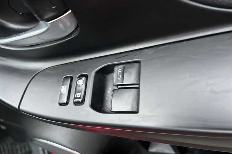 Used Toyota Yaris 2020 for sale - 77567119: Photo 16