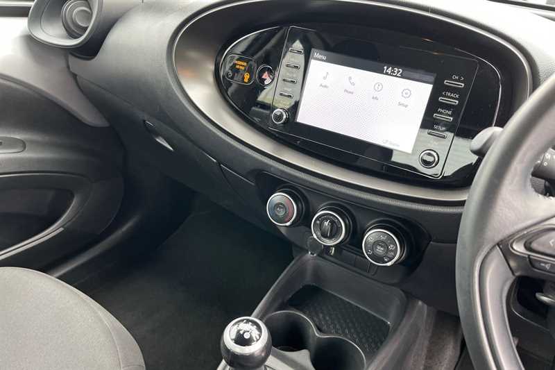 Used Toyota Aygo X 2022 for sale - 78119685: Photo 14