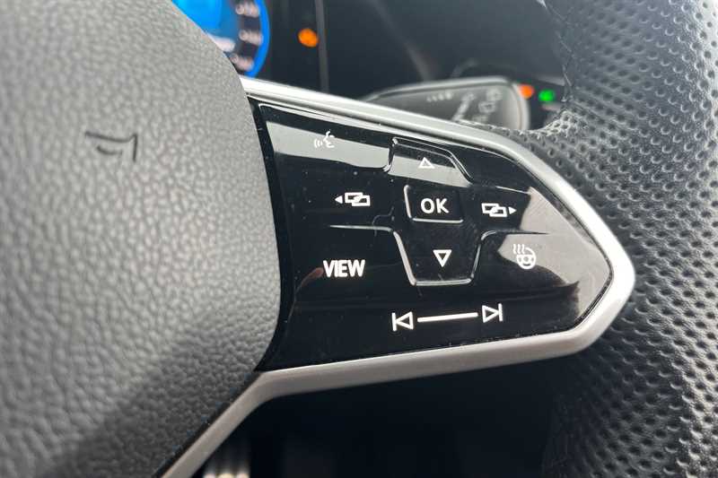 Used Volkswagen Golf 2021 for sale - 76530698: Photo 22