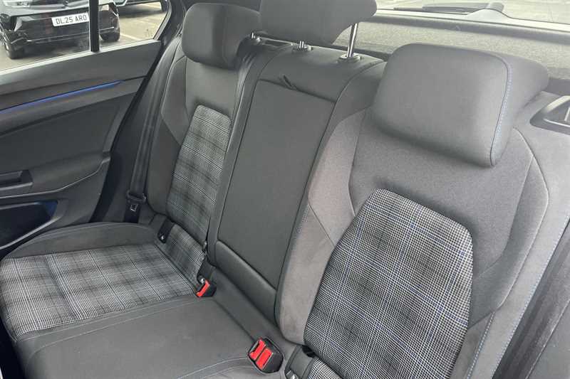 Used Volkswagen Golf 2021 for sale - 76530698: Photo 24