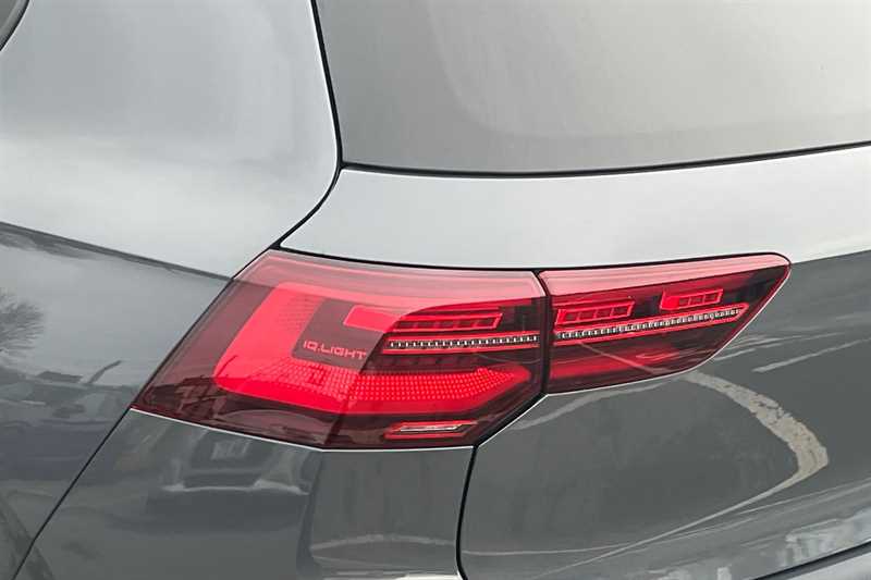 Used Volkswagen Golf 2021 for sale - 76530698: Photo 31