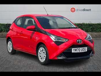 2021 - 1.0 VVT-i x-play Hatchback 5dr Petrol Manual Euro 6 (Safety Sense) (71 ps)