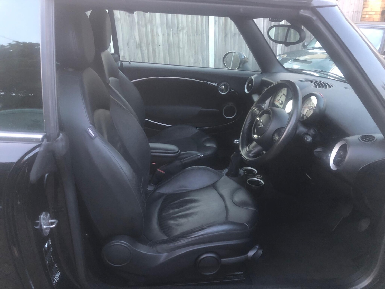 Used MINI Convertible 2013 for sale - 78115963: Photo 17