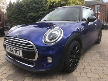 Used MINI Hatch 2018 for sale - 78561907: Photo